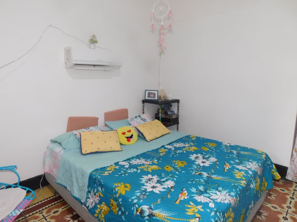 Imagen https://s3-us-west-2.amazonaws.com/pictures.domus.la/inmobiliaria_59/95288_17_1790175363.jpg