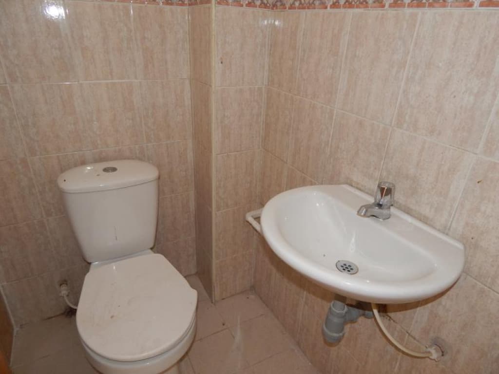 Imagen https://s3-us-west-2.amazonaws.com/pictures.domus.la/inmobiliaria_59/95351_1_1790887871_3.jpg