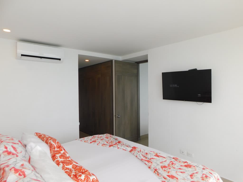 Imagen https://s3-us-west-2.amazonaws.com/pictures.domus.la/inmobiliaria_59/95353_18_1790967990.jpg