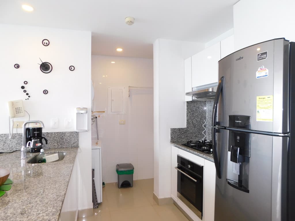 Imagen https://s3-us-west-2.amazonaws.com/pictures.domus.la/inmobiliaria_59/95353_21_1790967992.jpg