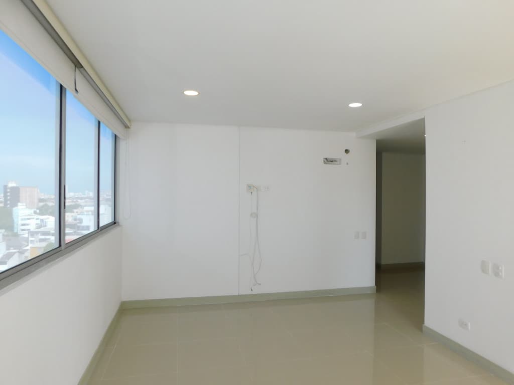 Imagen https://s3-us-west-2.amazonaws.com/pictures.domus.la/inmobiliaria_59/95356_11_1790969605.jpg
