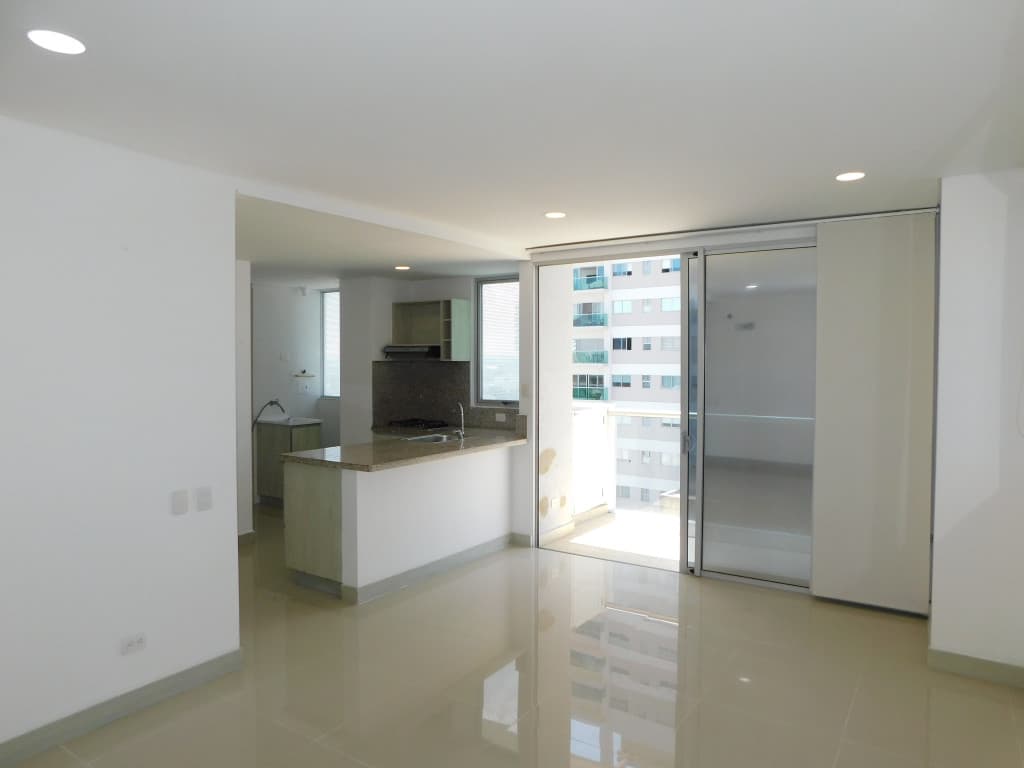 Imagen https://s3-us-west-2.amazonaws.com/pictures.domus.la/inmobiliaria_59/95356_13_1790969606.jpg