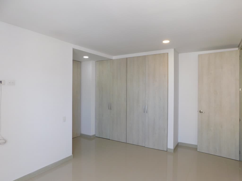 Imagen https://s3-us-west-2.amazonaws.com/pictures.domus.la/inmobiliaria_59/95356_17_1790969611.jpg