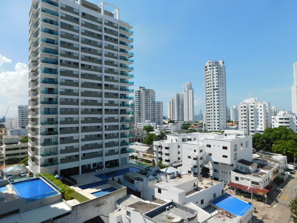 Imagen https://s3-us-west-2.amazonaws.com/pictures.domus.la/inmobiliaria_59/95356_1_1790969602.jpg