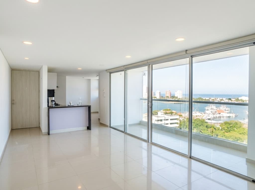 Imagen https://s3-us-west-2.amazonaws.com/pictures.domus.la/inmobiliaria_59/95357_10_1790970778.jpg