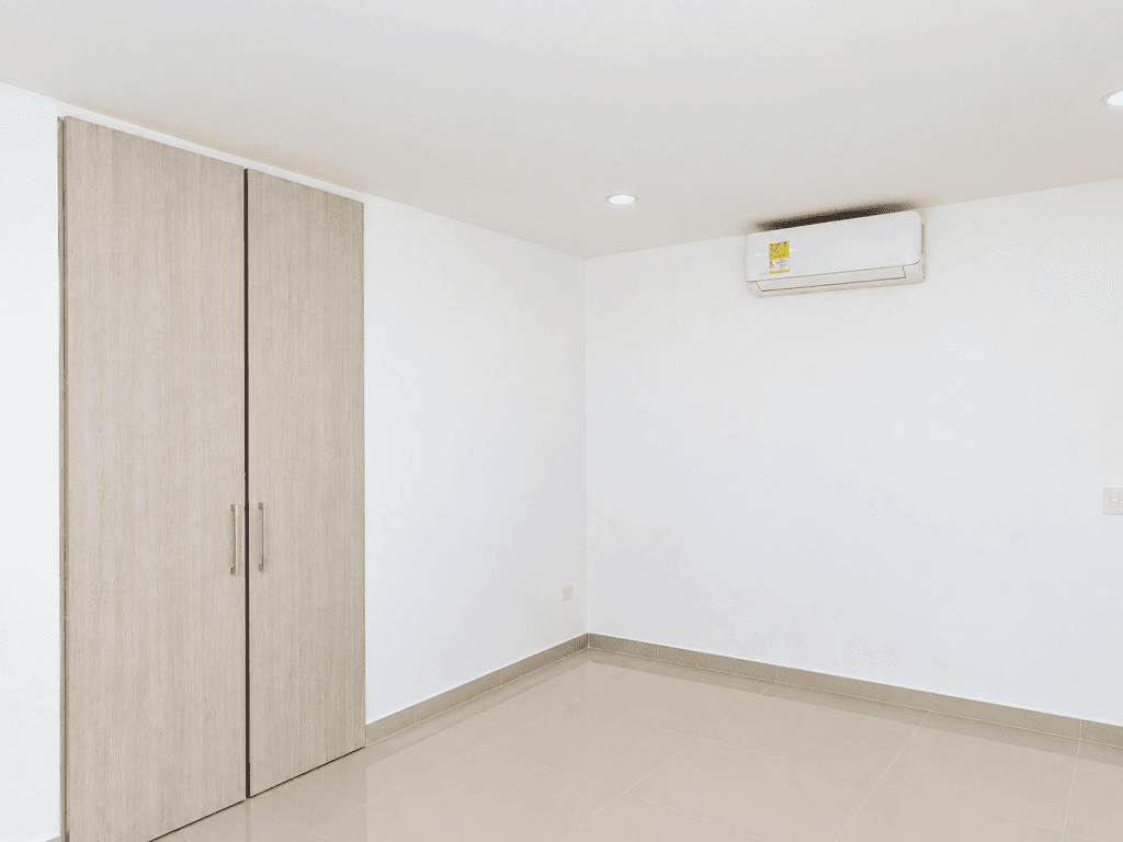 Imagen https://s3-us-west-2.amazonaws.com/pictures.domus.la/inmobiliaria_59/95357_20_1790970786.png