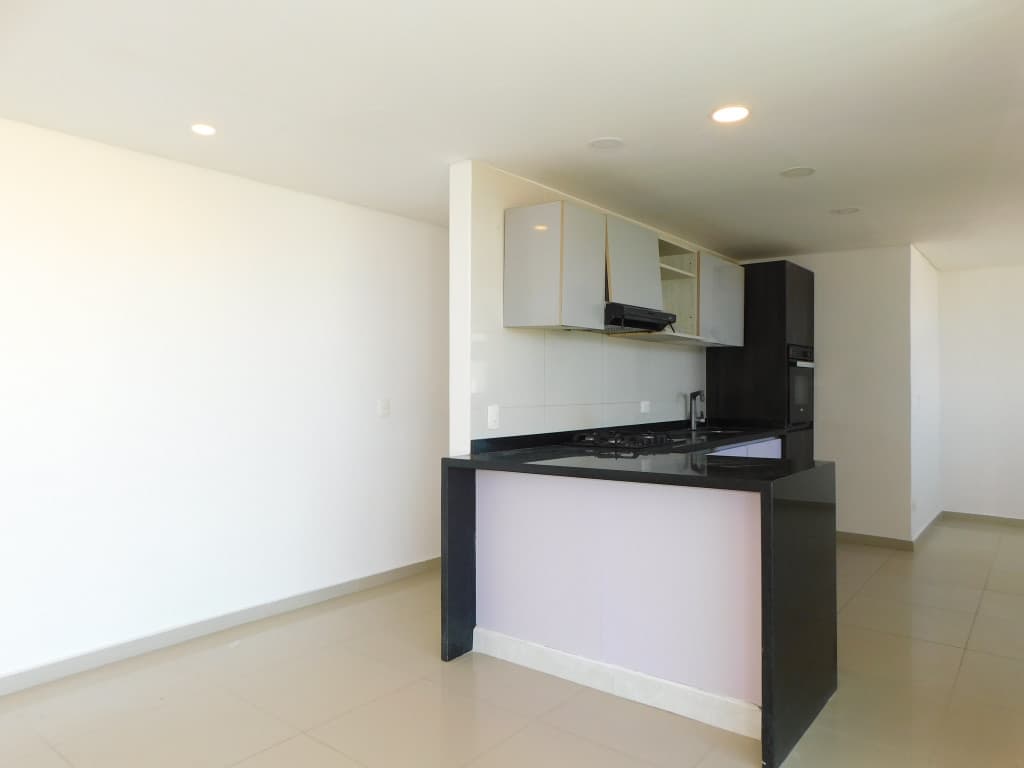 Imagen https://s3-us-west-2.amazonaws.com/pictures.domus.la/inmobiliaria_59/95357_26_1790970796.jpg