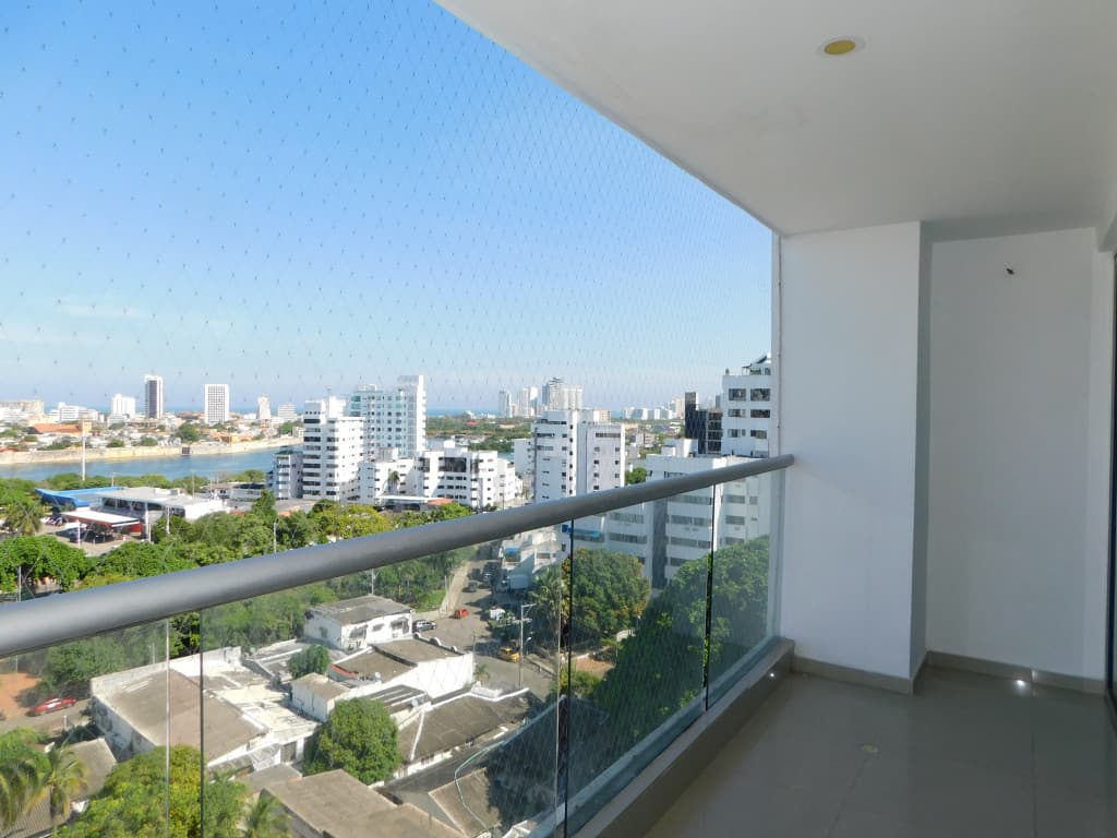 Imagen https://s3-us-west-2.amazonaws.com/pictures.domus.la/inmobiliaria_59/95357_9_1790970780.jpg