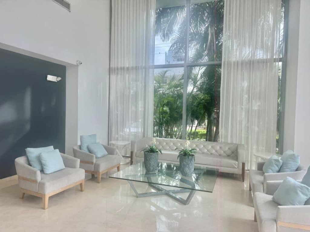Imagen https://s3-us-west-2.amazonaws.com/pictures.domus.la/inmobiliaria_59/95358_3_1790969038.jpg