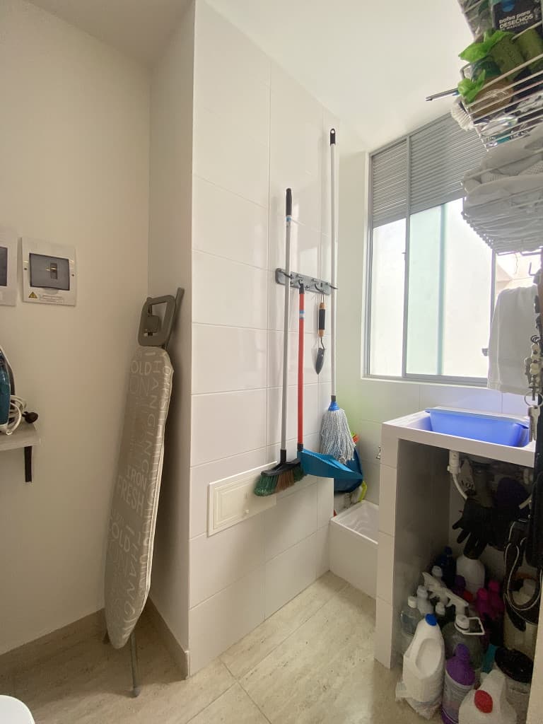 Imagen https://s3-us-west-2.amazonaws.com/pictures.domus.la/inmobiliaria_59/95359_10_1791228333.jpg