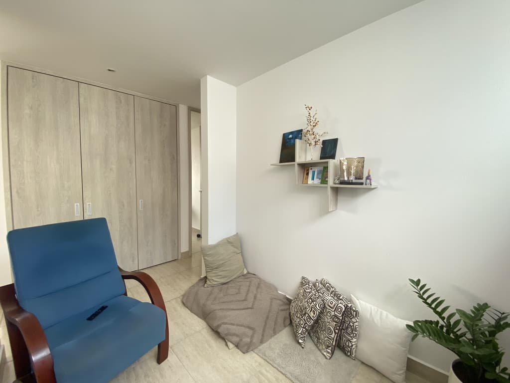 Imagen https://s3-us-west-2.amazonaws.com/pictures.domus.la/inmobiliaria_59/95359_12_1791228335.jpg