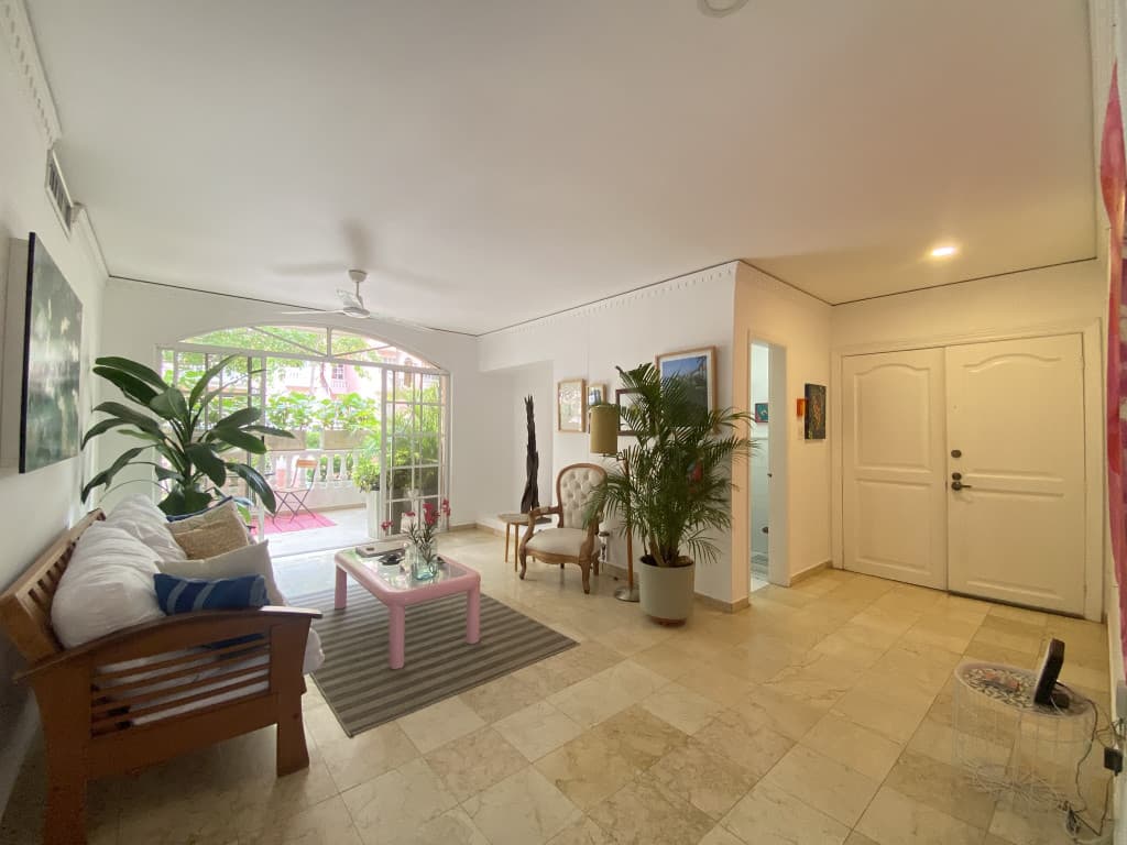 Imagen https://s3-us-west-2.amazonaws.com/pictures.domus.la/inmobiliaria_59/95360_3_1791229029.jpg