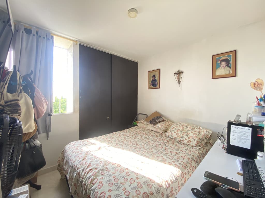 Imagen https://s3-us-west-2.amazonaws.com/pictures.domus.la/inmobiliaria_59/95361_10_1791229384.jpg