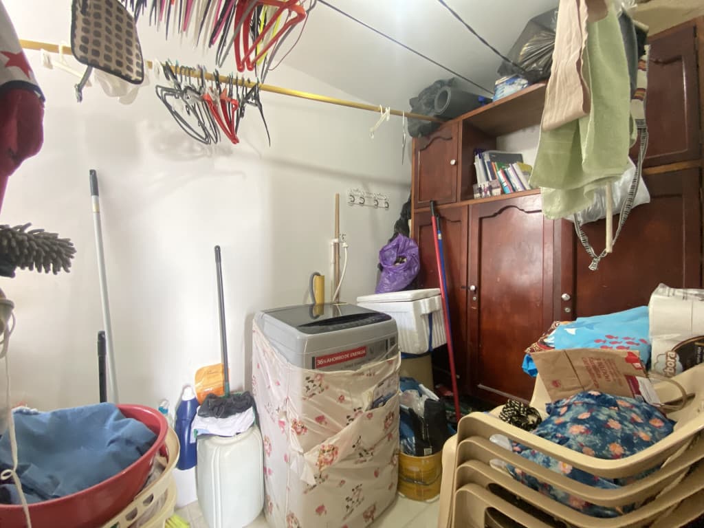 Imagen https://s3-us-west-2.amazonaws.com/pictures.domus.la/inmobiliaria_59/95361_13_1791229385.jpg