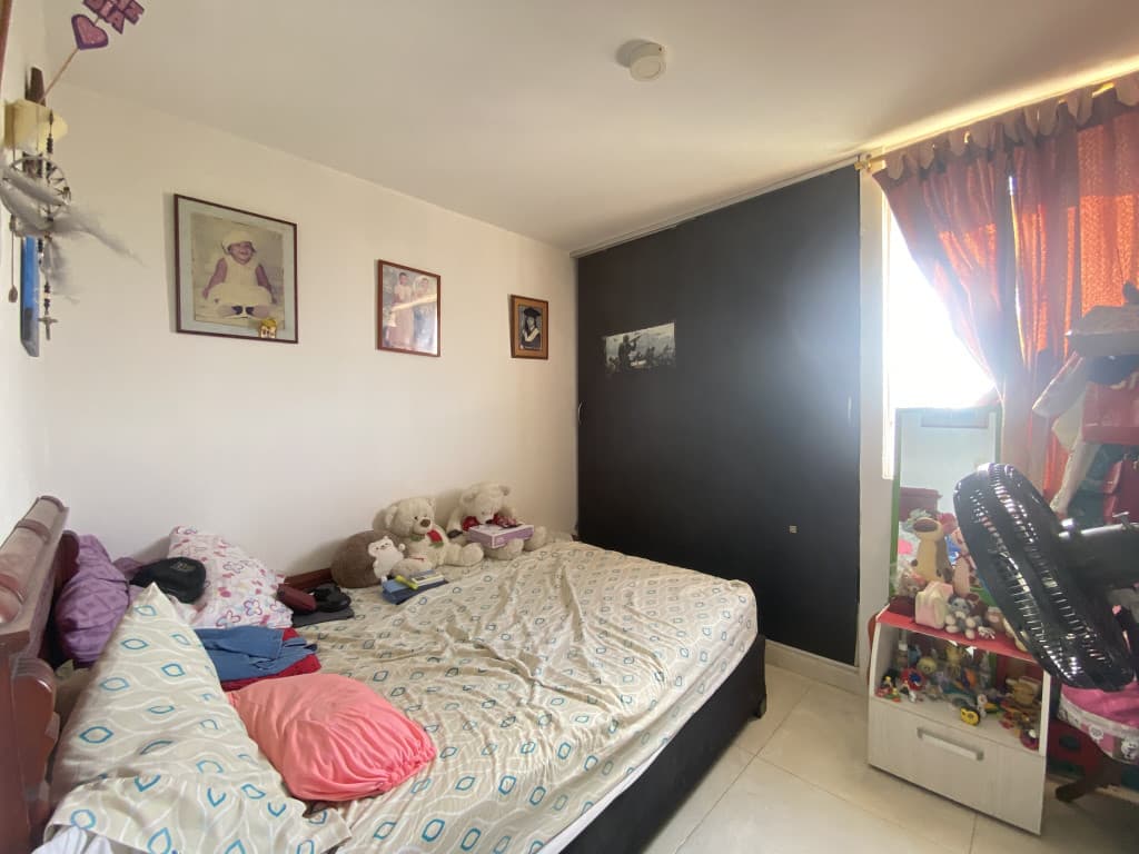 Imagen https://s3-us-west-2.amazonaws.com/pictures.domus.la/inmobiliaria_59/95361_8_1791229381.jpg