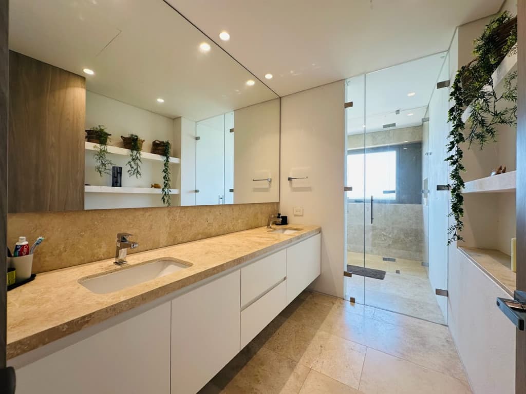 Imagen https://s3-us-west-2.amazonaws.com/pictures.domus.la/inmobiliaria_59/95363_20_1791225330.jpg