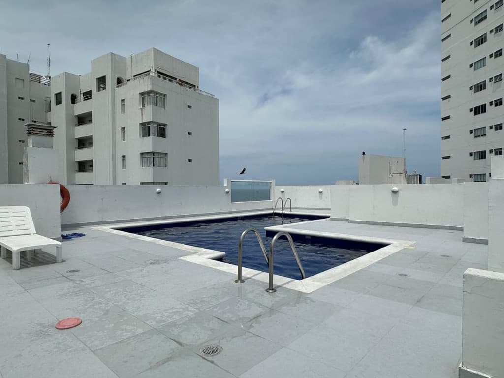 Imagen https://s3-us-west-2.amazonaws.com/pictures.domus.la/inmobiliaria_59/95374_2_1791237103.jpg