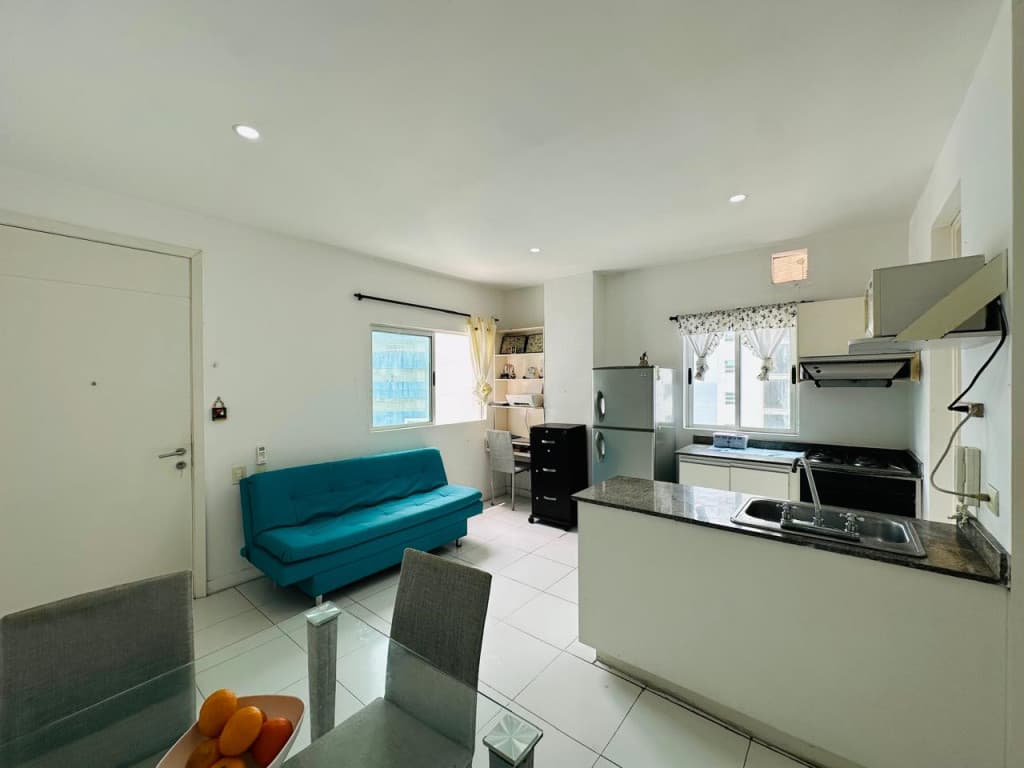 Imagen https://s3-us-west-2.amazonaws.com/pictures.domus.la/inmobiliaria_59/95374_3_1791237102.jpg