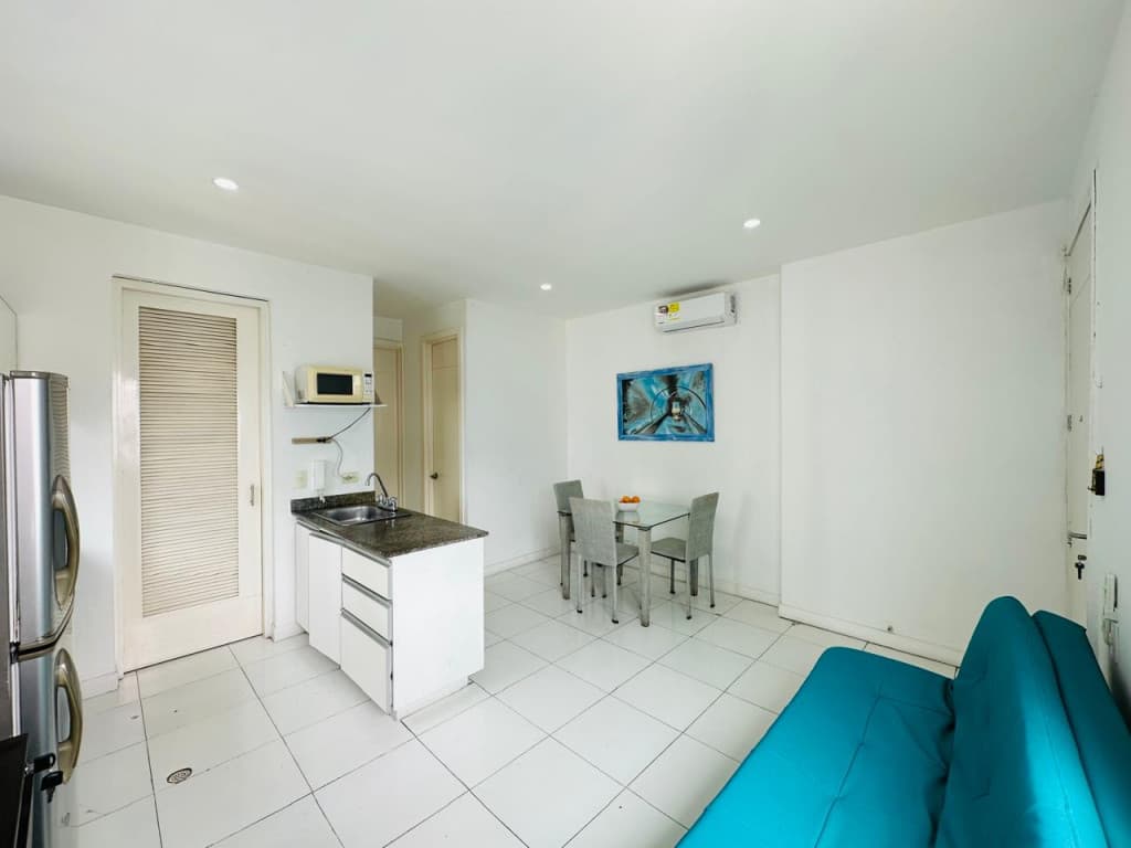 Imagen https://s3-us-west-2.amazonaws.com/pictures.domus.la/inmobiliaria_59/95374_6_1791237102.jpg
